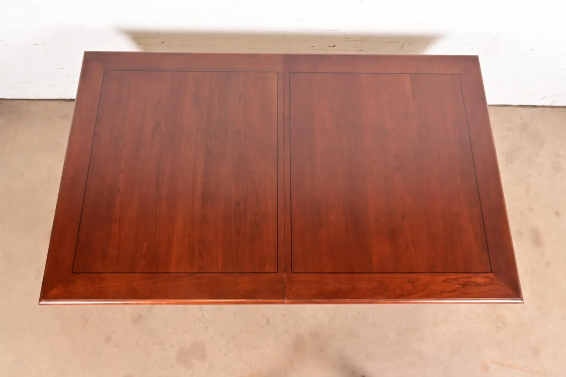 Traditional Rectangular Wood Dining Table