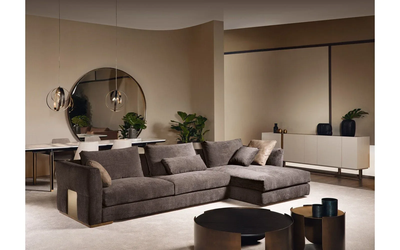 Montecarlo Sectional Sofa by Cantori