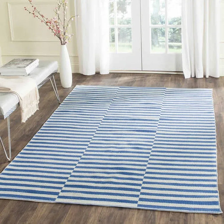 Safavieh Montauk Raeyln Striped Cotton Area Rug