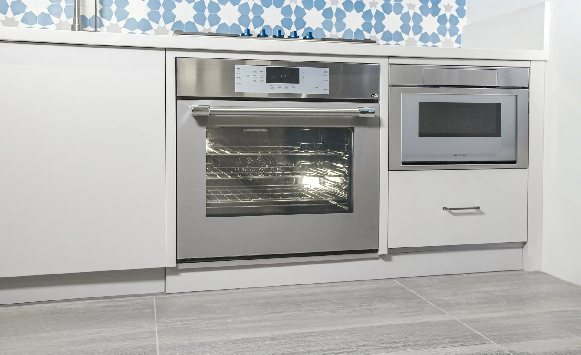 Brushed Steel Built In Oven