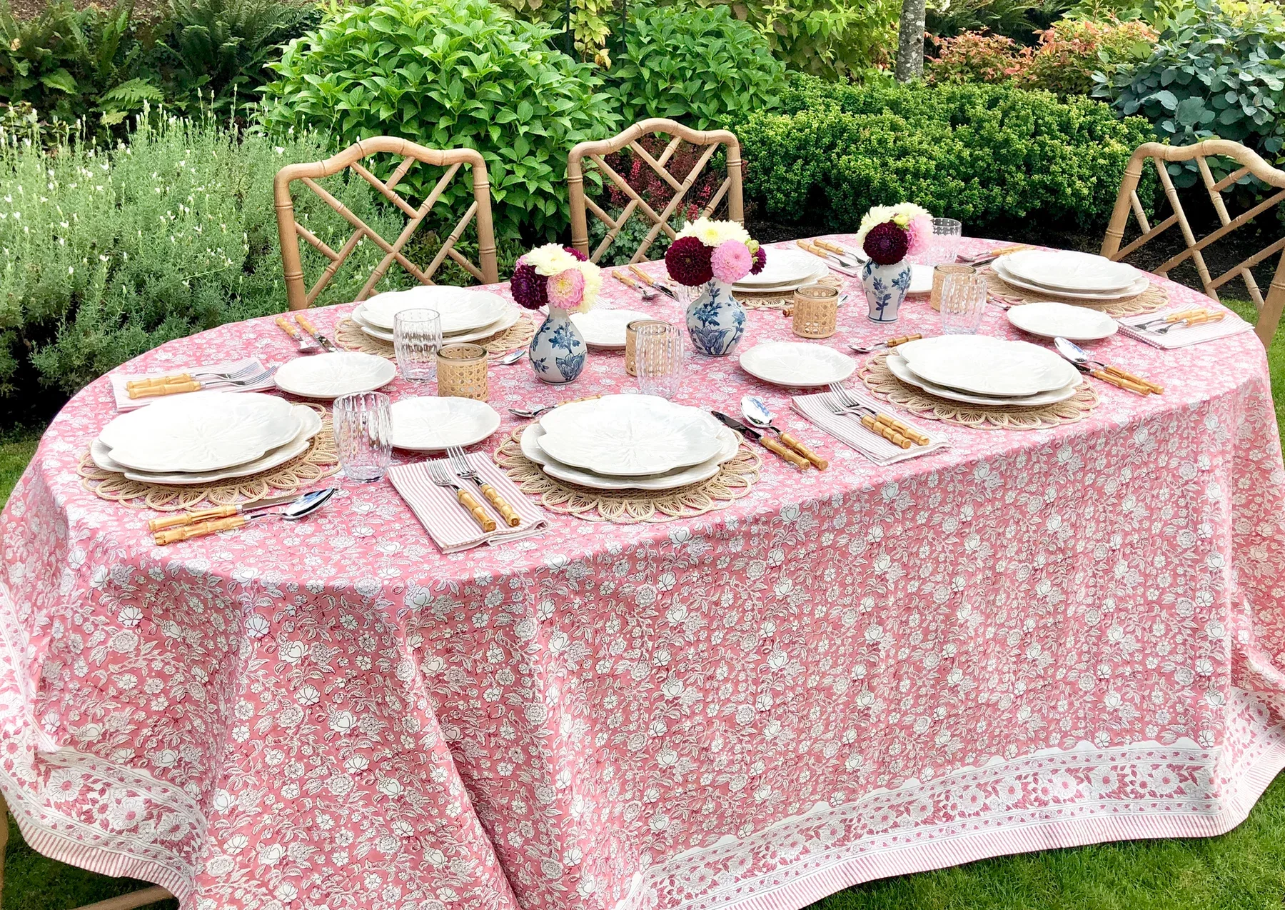 Jardin Floral Printed Tablecloth
