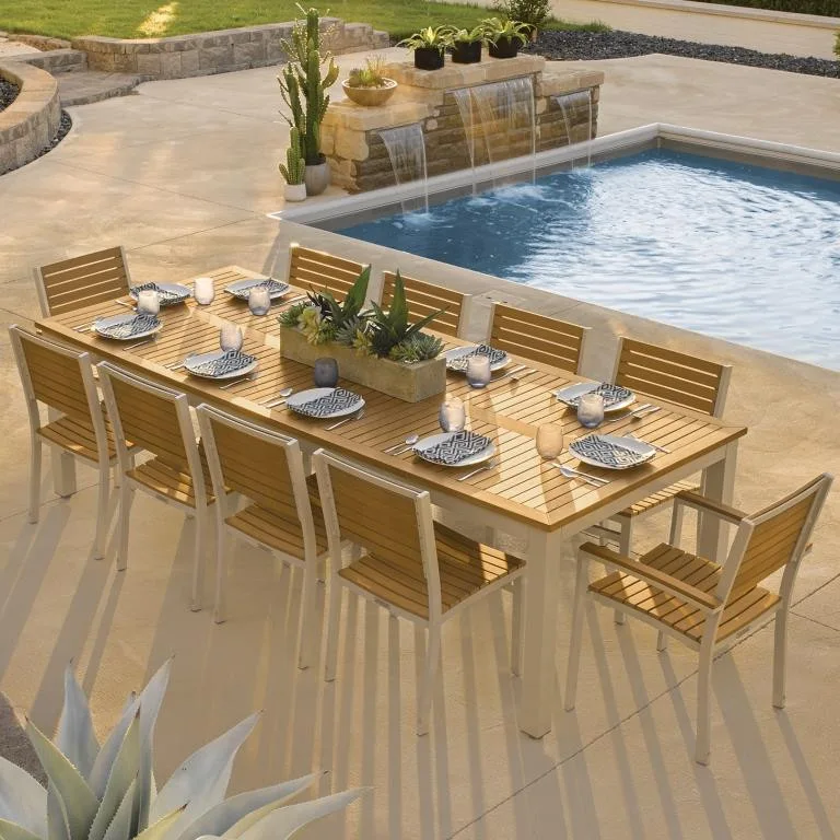 Travira Rectangular Outdoor Dining Table