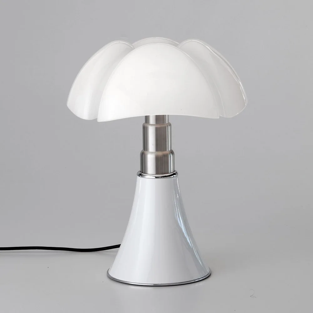 White Metal Table Lamp