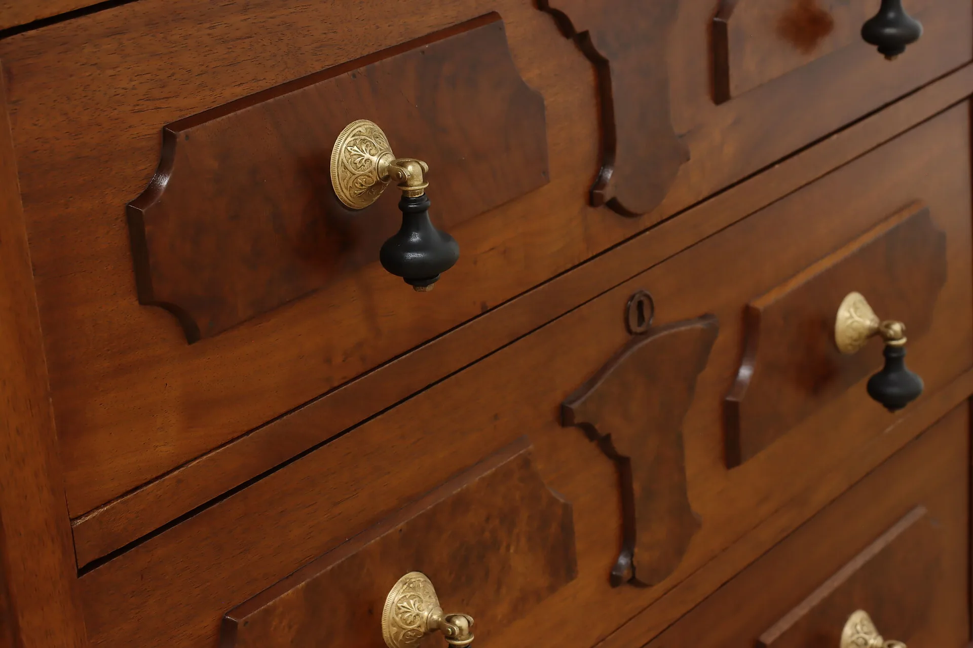 Victorian Walnut Chest of Drawers