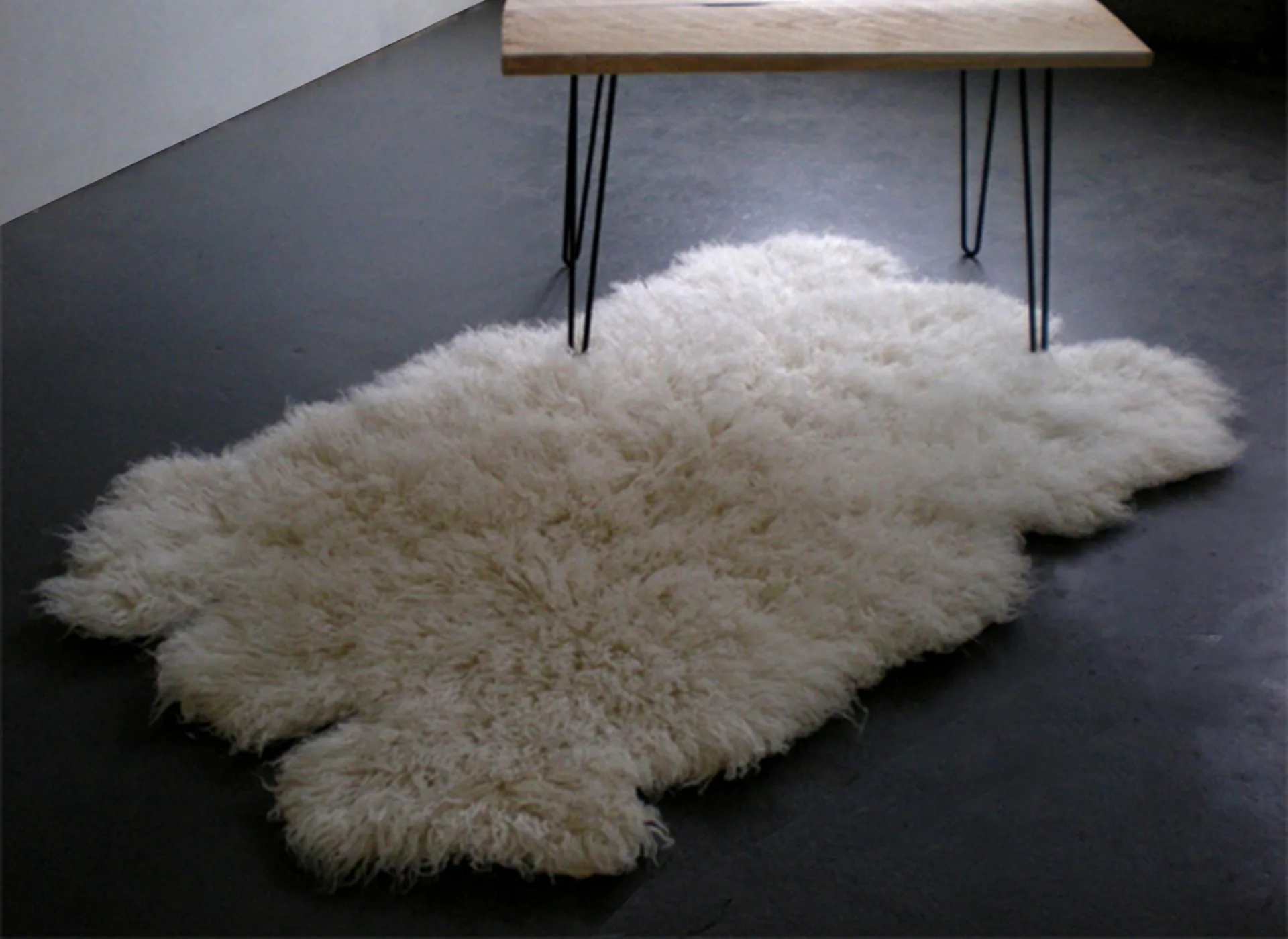 Cream Wool Sheepskin Rug