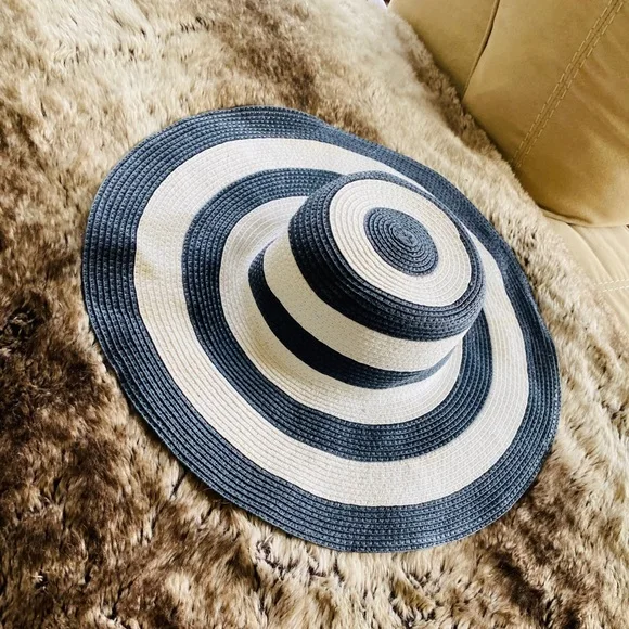 Striped Blue and White Sun Hat