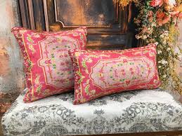 Lumbar Throw Pillow