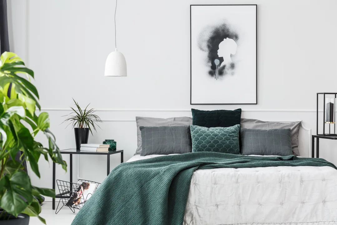 bedding with angled blanket