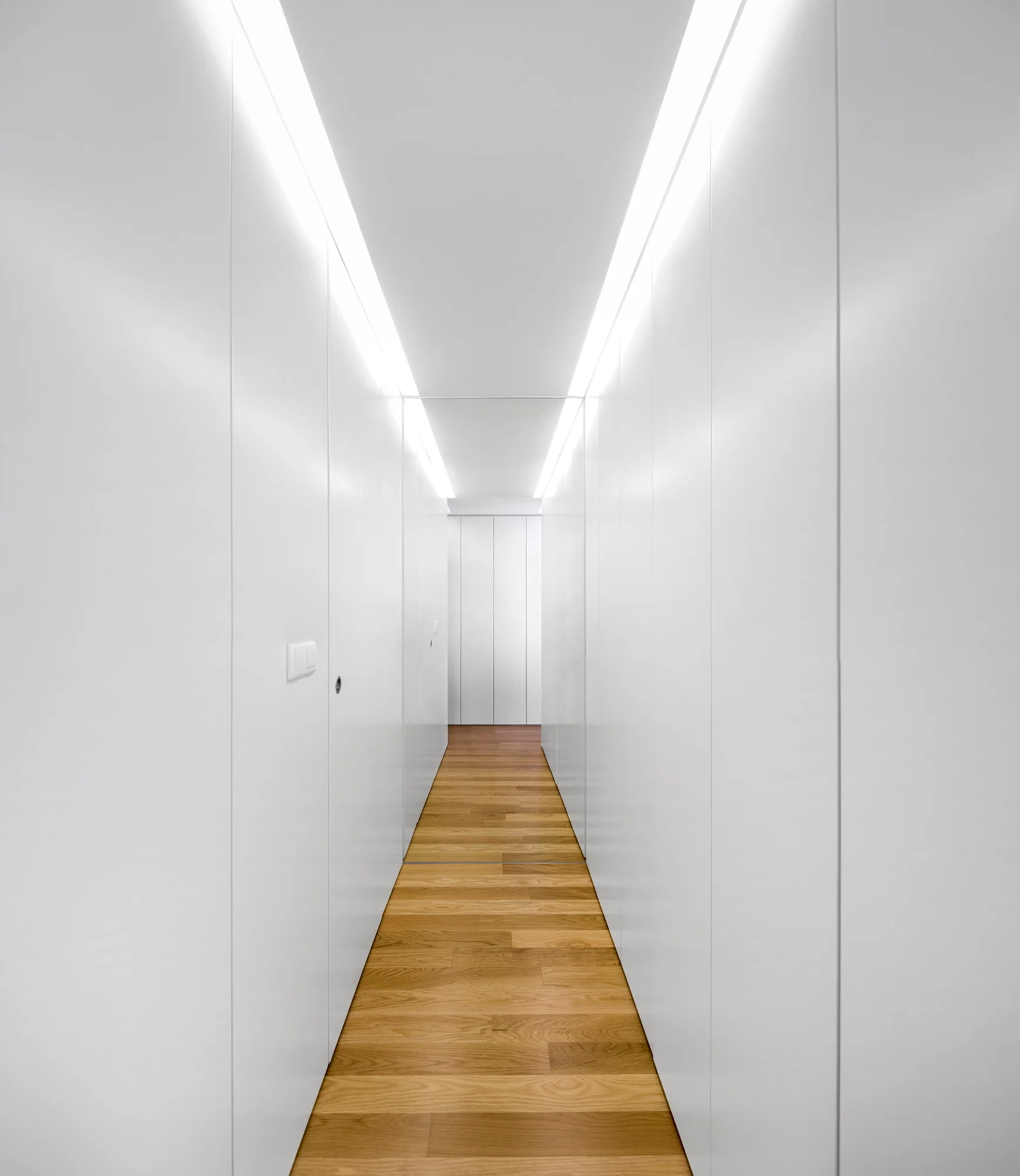 Apartamento Jardim das Amoreiras, João Tiago Aguiar, Arquitectos, Image 4 of 26