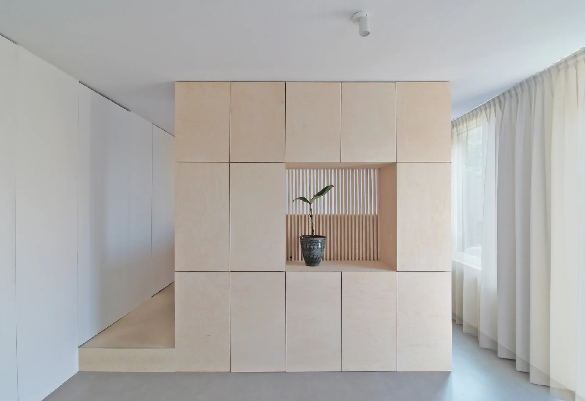 Tiny Home for a Tall Guy, Julius Taminiau Architects, Image 11 of 17