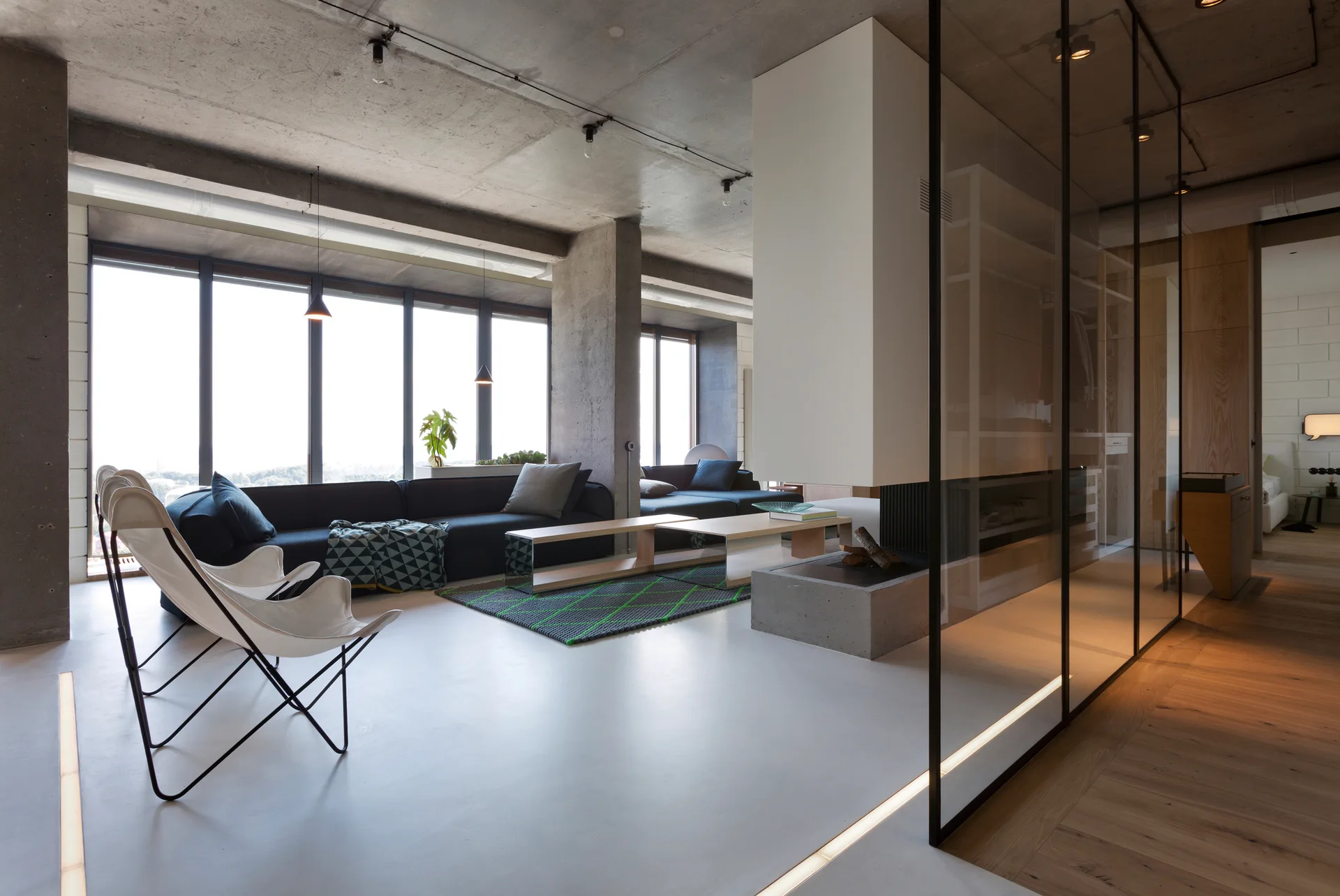 Novopecherskie Lipki Penthouse, Olha Akulova Design, Sofa, Windows, Table