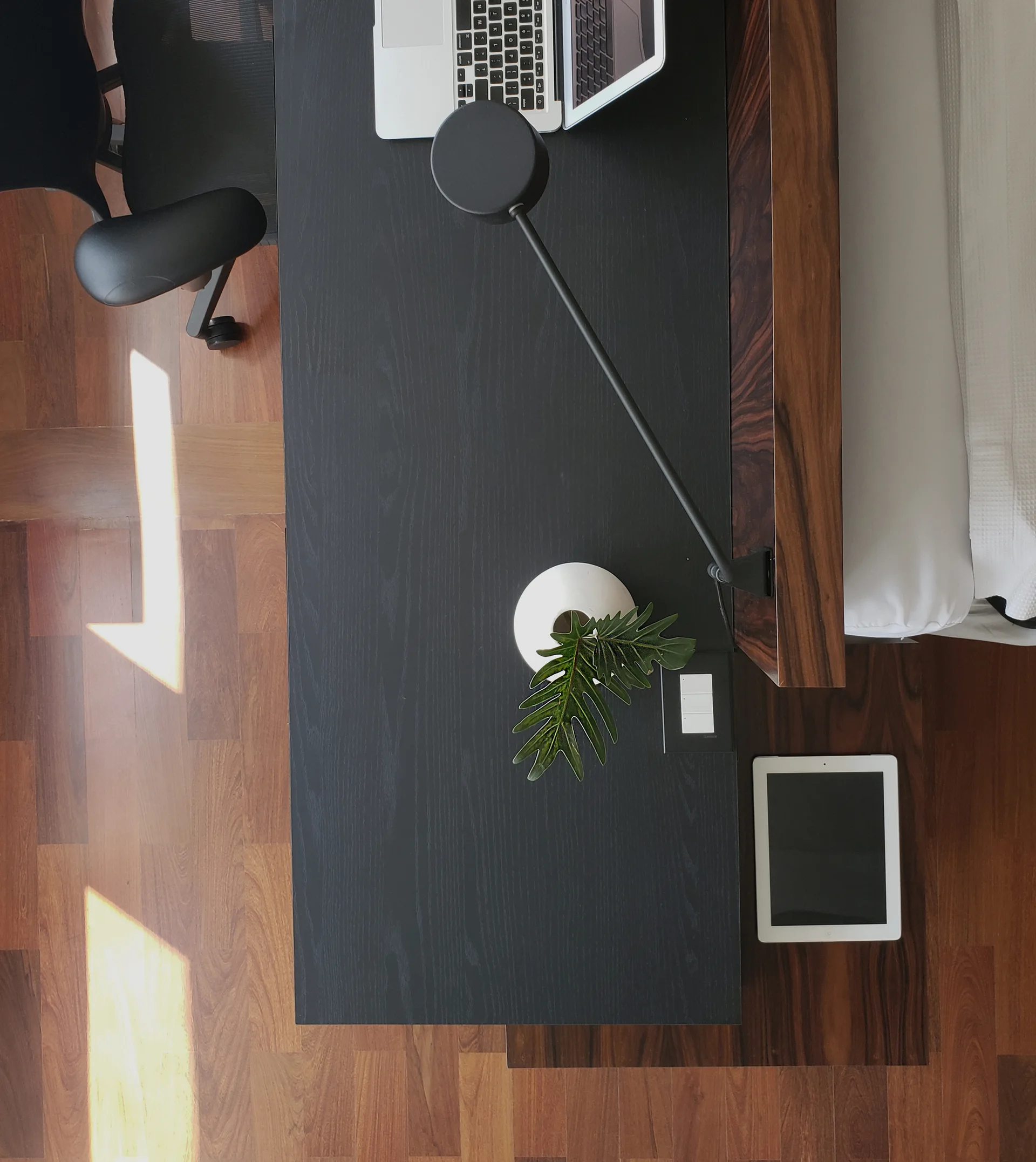 RR Apartment, StudioLIM, Interior, Table, Stairs, Windows