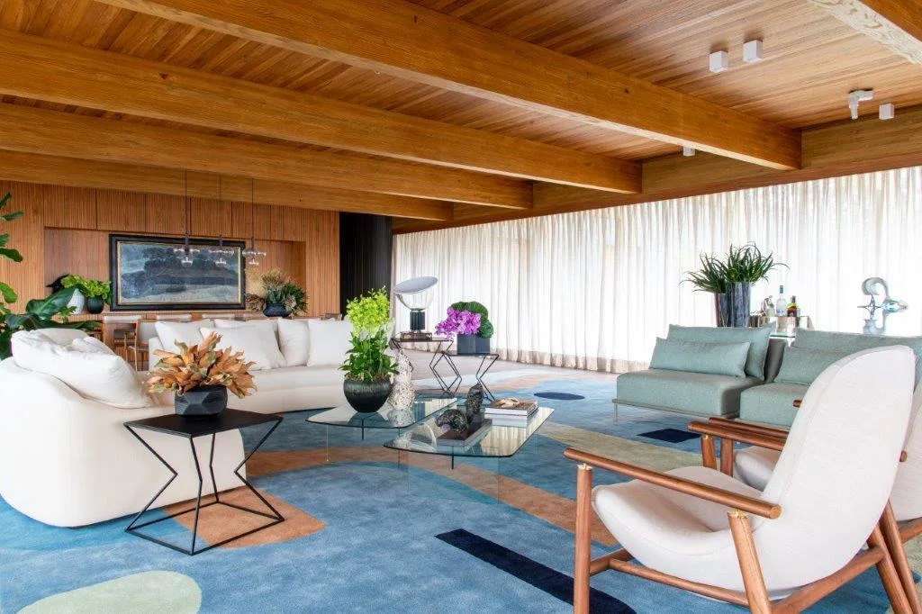 Fazenda Boa Vista House Interiors, Bruno Carvalho Design SP + studio mk27, Interior, Living Room, Sofa, Table