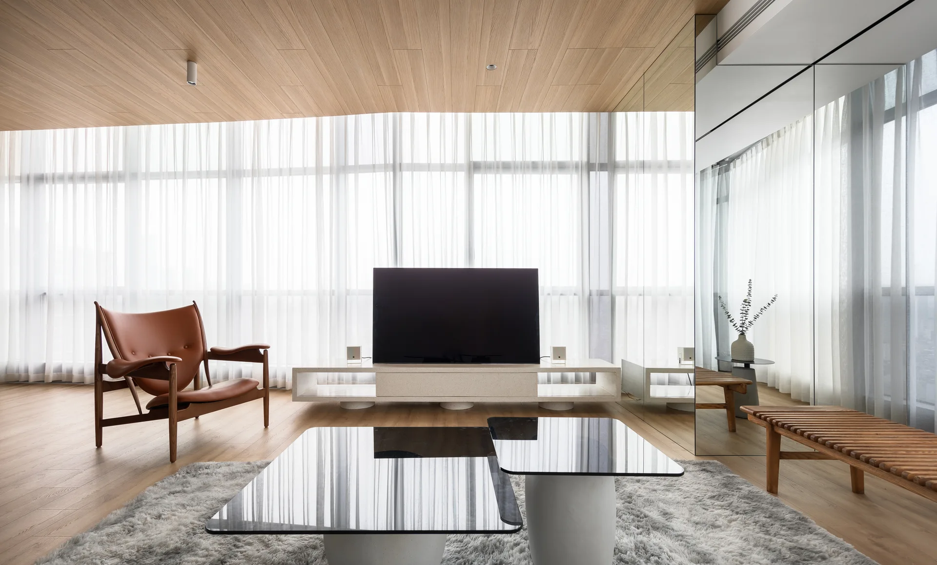 2415 EW Apartment, DaoHo Studio, Interior, Table