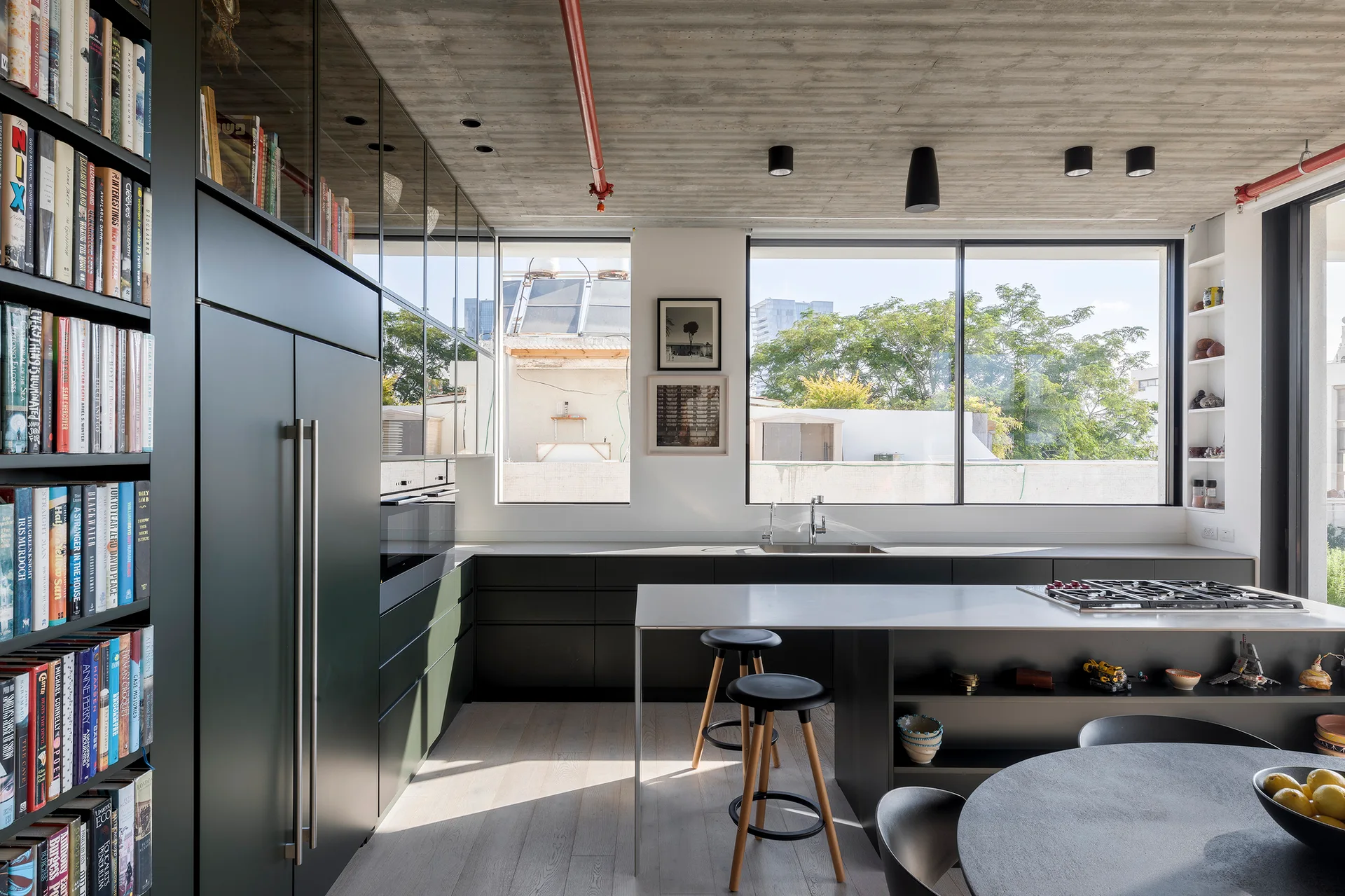 RP Duplex, Erez Shani Architecture, Interior, Kitchen, Table, Shelving, Windows