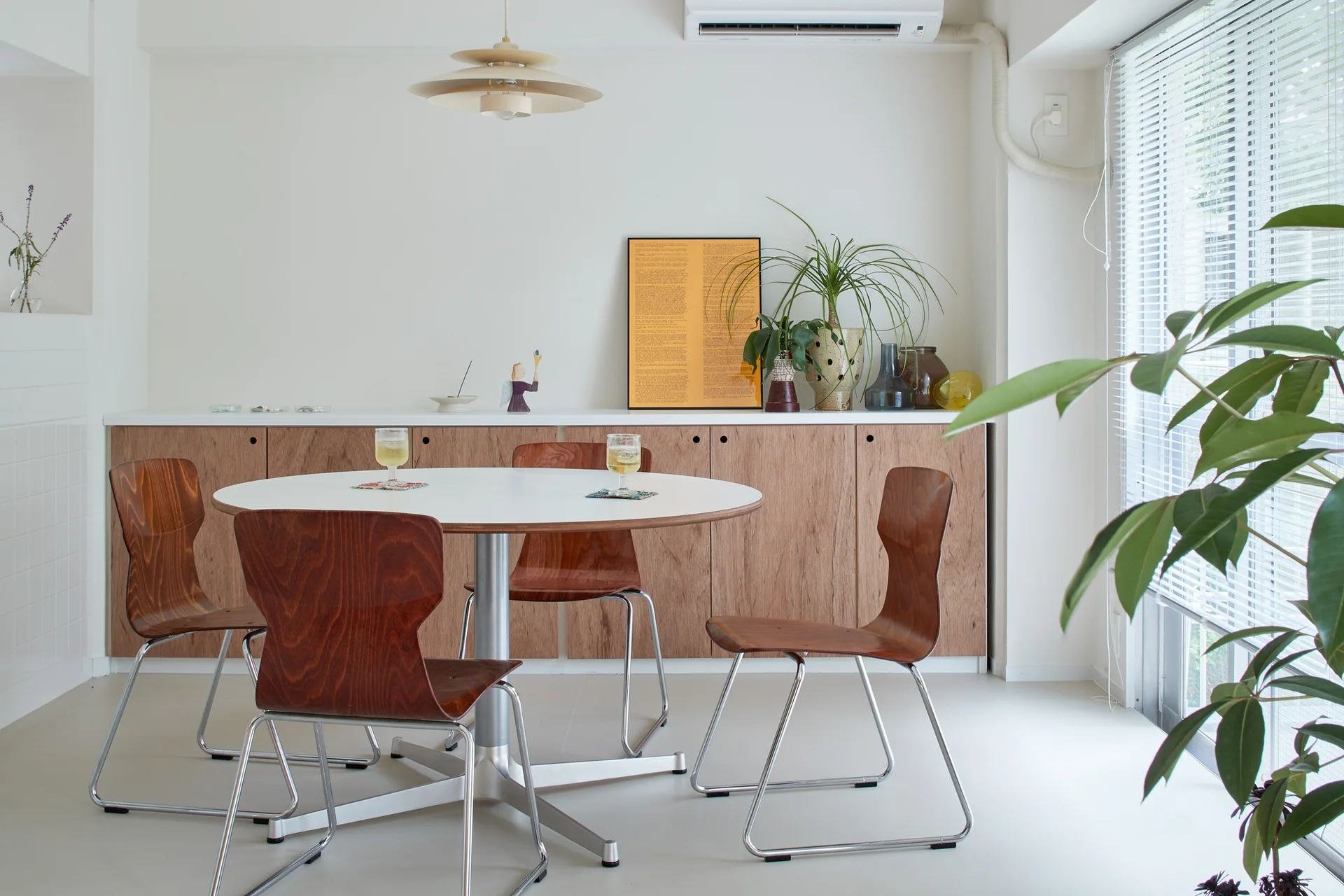 Hayama Apartment, ROOVICE, Interior, Table, Chair