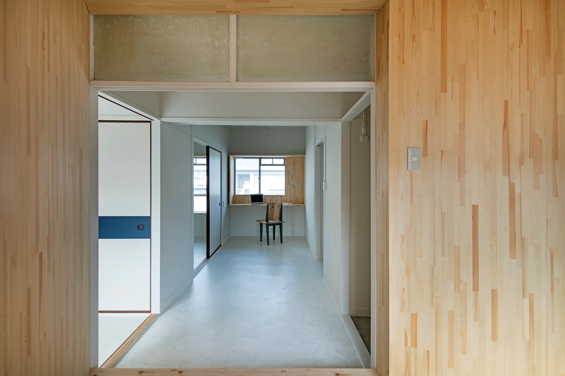 Neyagawa window, bay window, PERSIMMON HILLS architects, Interior