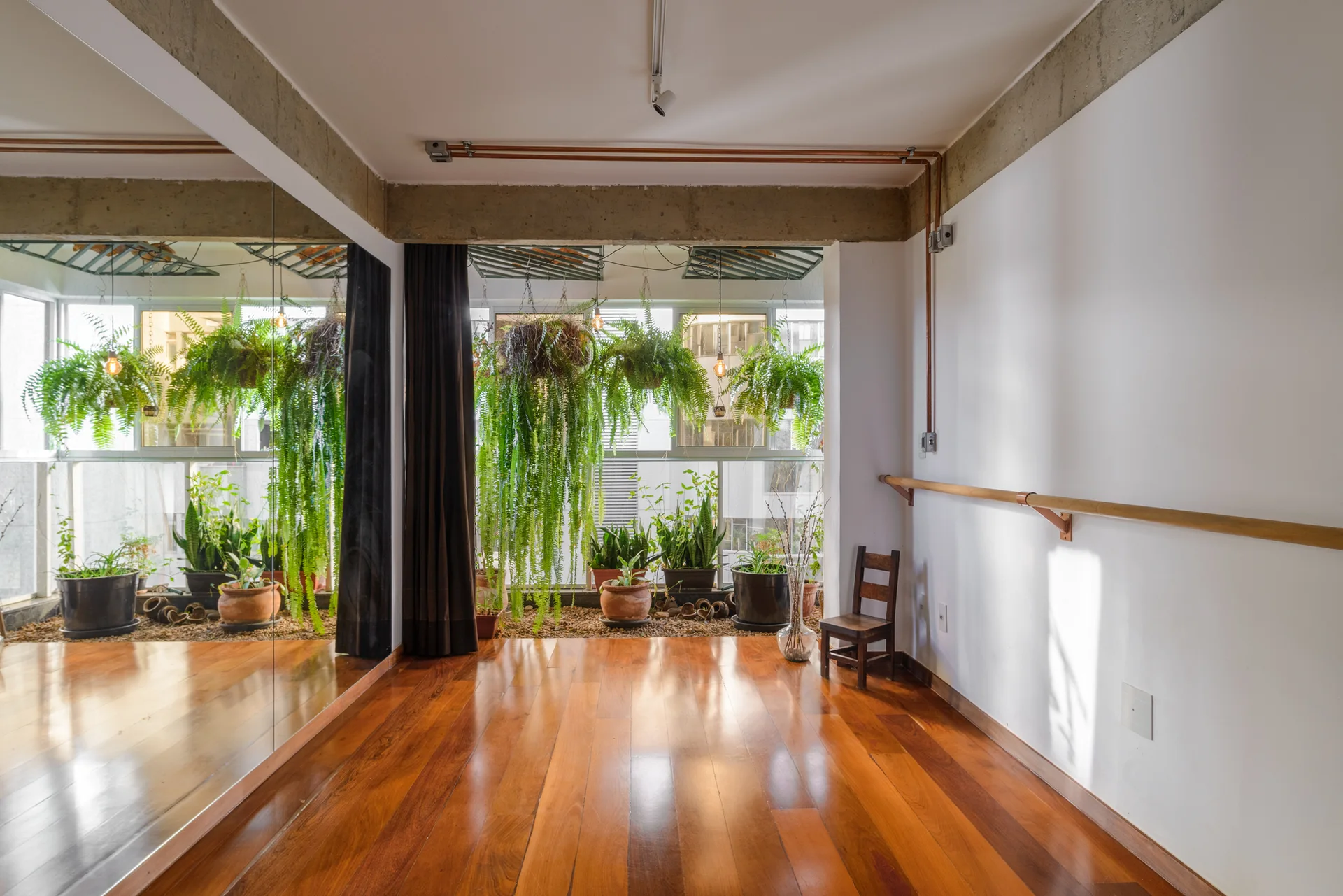 Nômade Apartment, ponto.d, Interior, Dining room, Chair