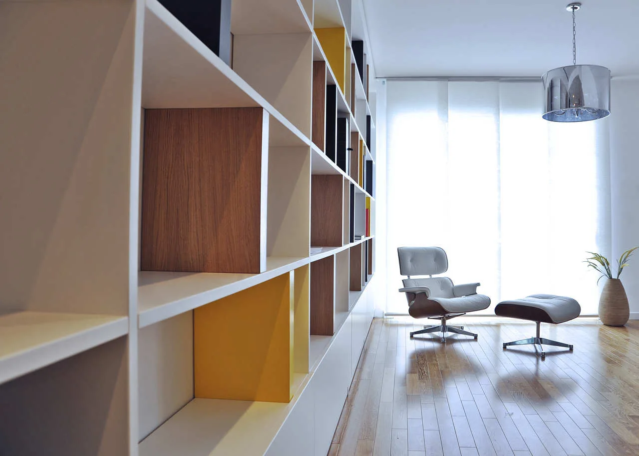 The C114 House, Postarch, Chair, Shelving