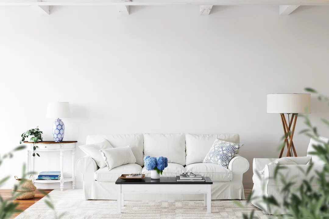 Coastal Décor Guide: Bring Charming Beach Vibes Into Your Home