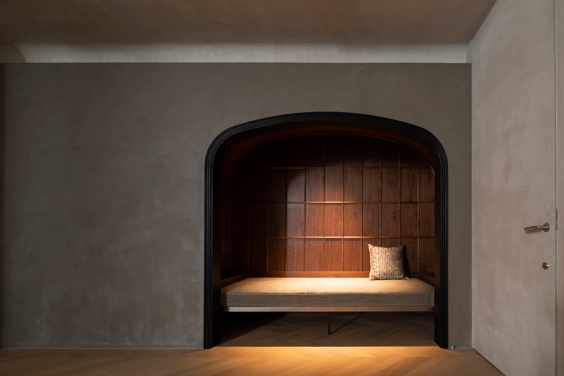 Extraordinary Ordinary House, Love Architecture, Interior, Bedroom, Arch