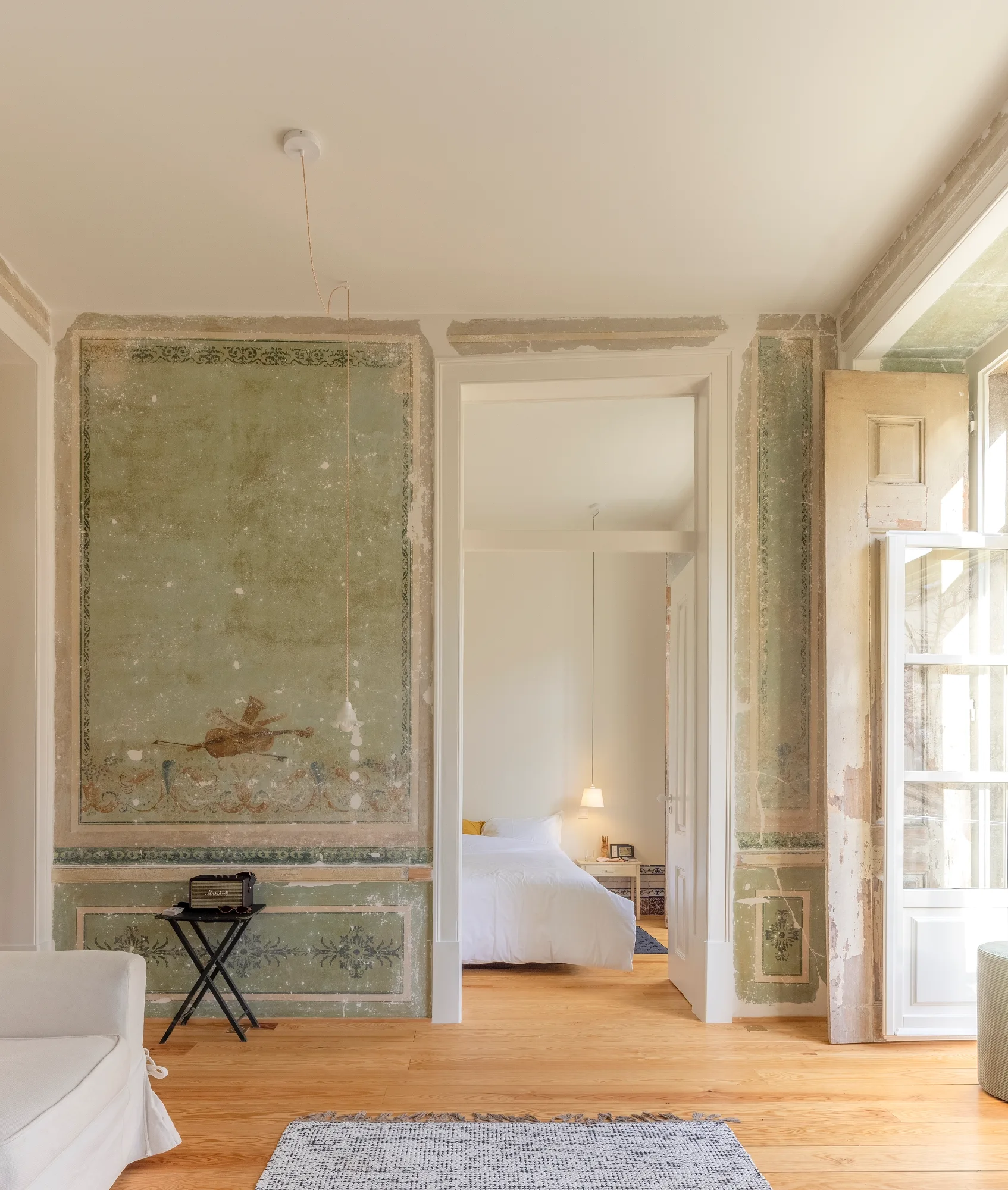 Douradores Residential Building Renovation