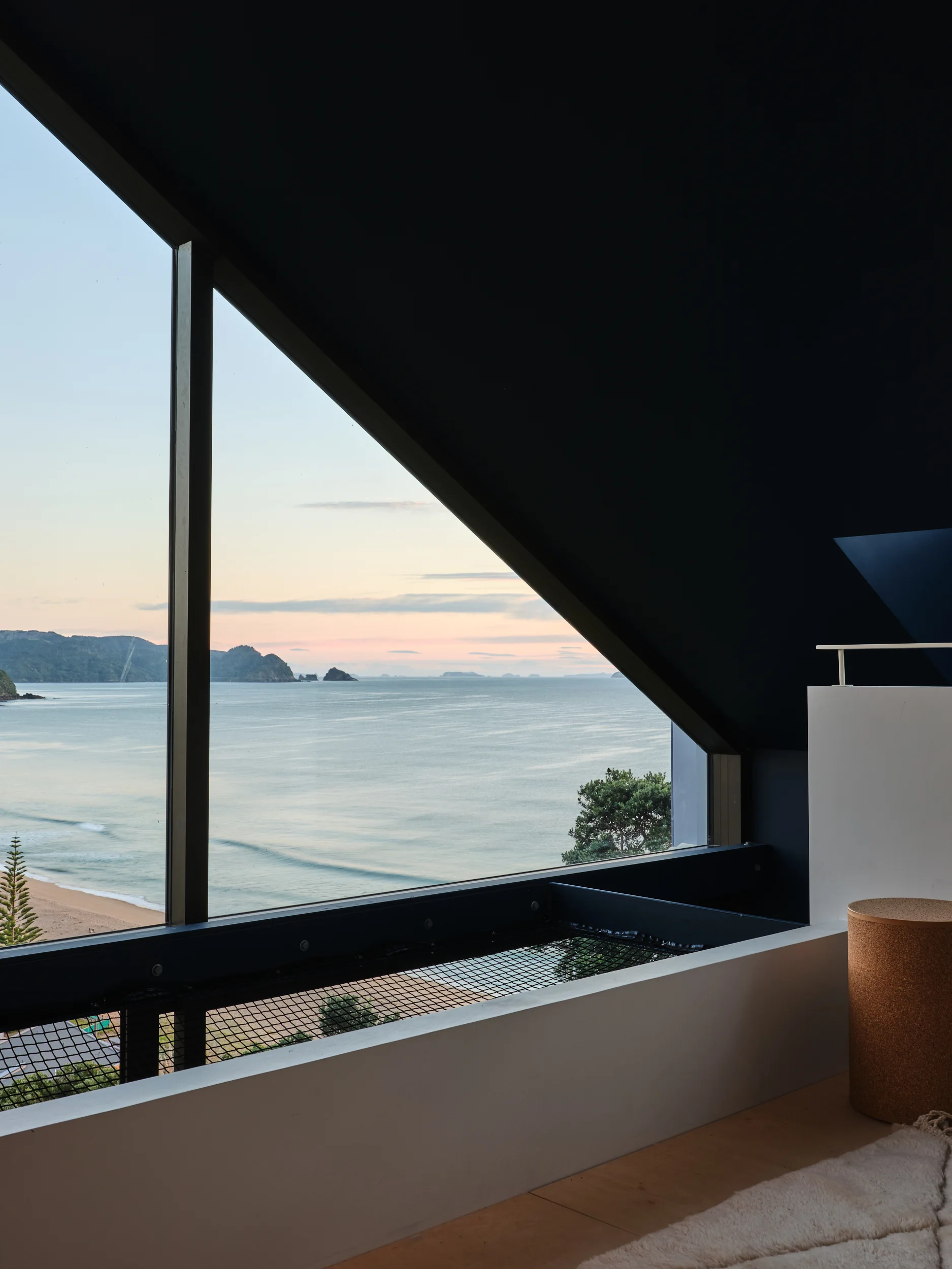 Caspers House, Glamuzina Architects + Dessein Parke, Interior, Windows
