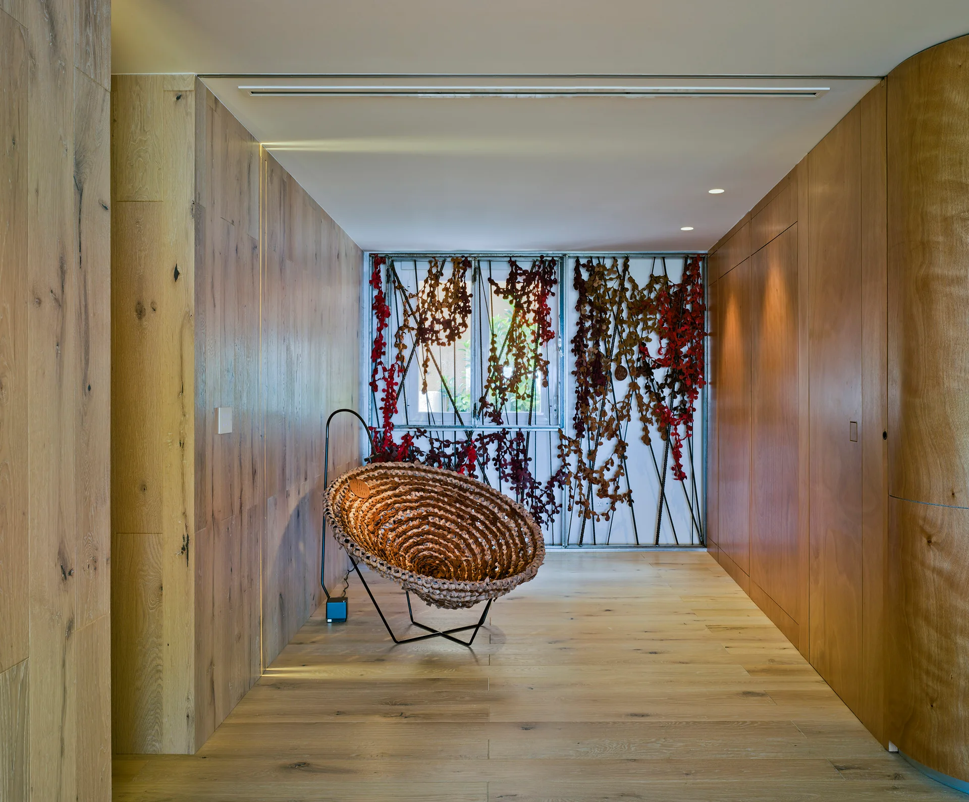 Weston House, Antonio Maciá Mateu, Chair